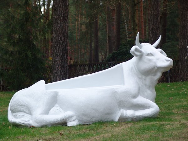Kuh, Kuhbank, "Luise von der Alm", weiß, 225cm, / Sitzfläche belastbar bis 185kg / HAEIGEMO