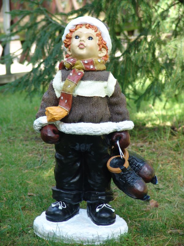 Winterkind mit Schlittschuhe, Junge, Kunstharz, 74cm