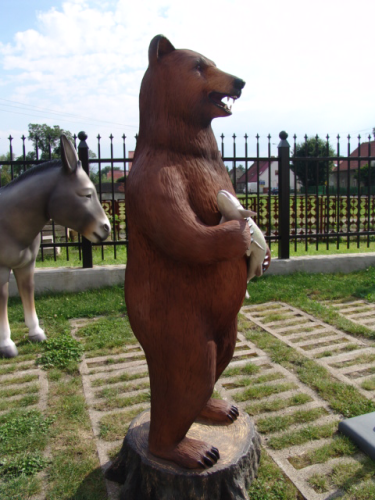 Bären, Bär stehend, "Erhard",  mit Fisch, 165cm
