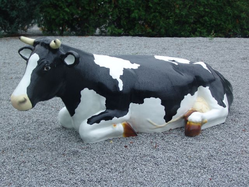 Kuh, liegend, "Geraldine", schwarz weiss, 235cm