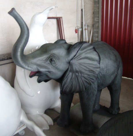Elefant, "Joel",  163cm