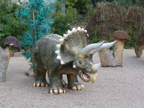 Triceraptos, klein, 250cm