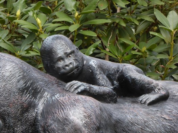 Affe, Gorilla mit Kind, 120cm