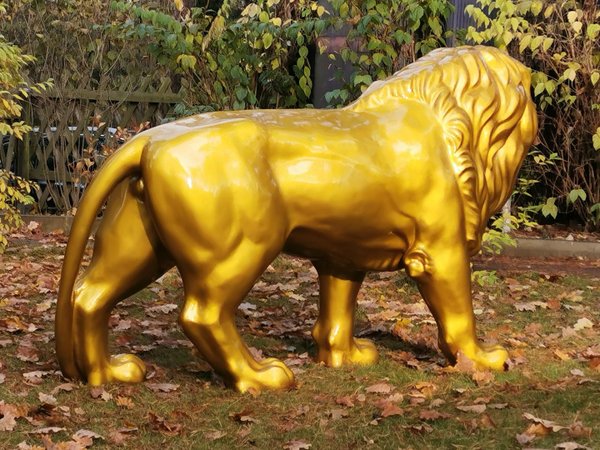 Löwe, "Marlon", goldfarben lackiert, 195cm