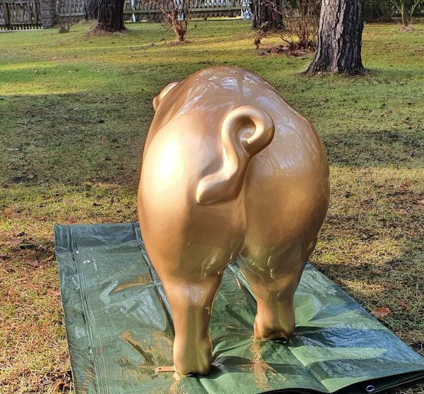 Schwein, "Rosalie" goldfarben lackiert, 152cm